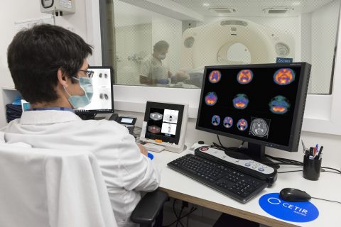 Cerca de mil pruebas realizadas en el primer medio año de funcionamiento del PET/TC de Cetir-Clínica Girona